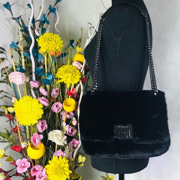 Michael Kors Tina Shoulder Flap Fur Bag - Picture 7 of 8